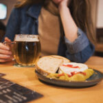 restaurace občerstvení týnec